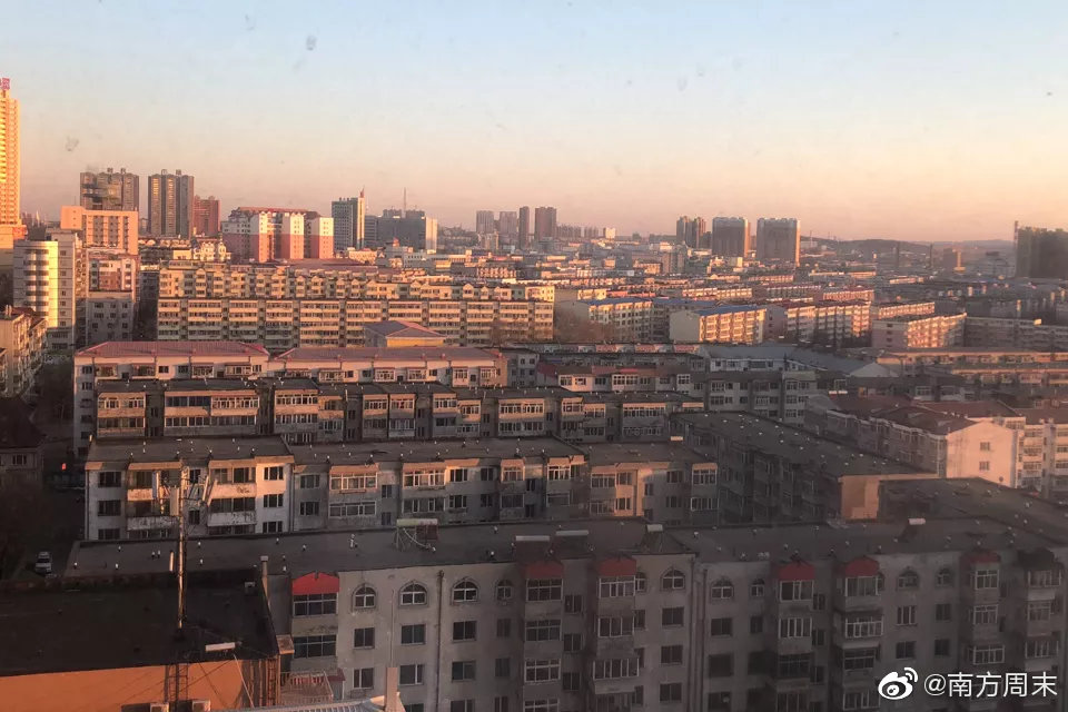 ETHFI price forecast amid liquidity drawdown and on-chain activity plunge