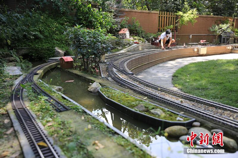 Actor Gene Hackman, Wife Betsy Arakawa Found Dead; Cause Unknown