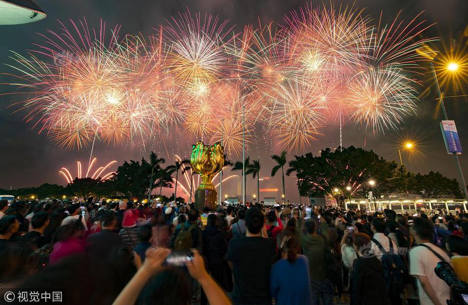 'F**k You': Democratic Veterans Respond To Pentagon Threats