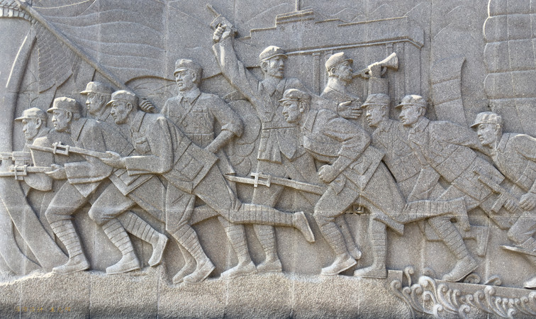 Should you buy ChainLink after a huge breakout on the charts