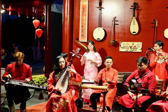 Buddhahead Breakfast Club Celebrates 80-year-olds