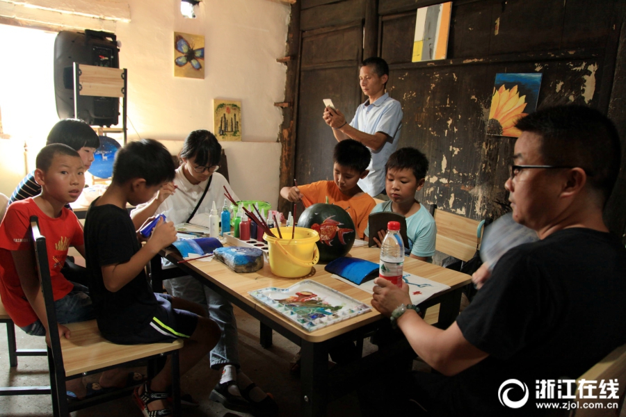 Hex founder charged with offering unregistered securities offering