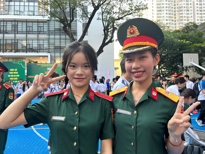 FAA Says It Plans To Restore Some Flights After Shutdown Strain