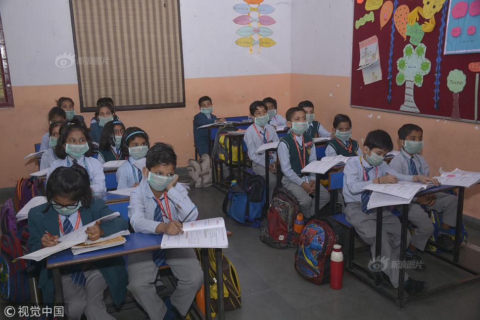 Robinhood acquires credit card startup X1