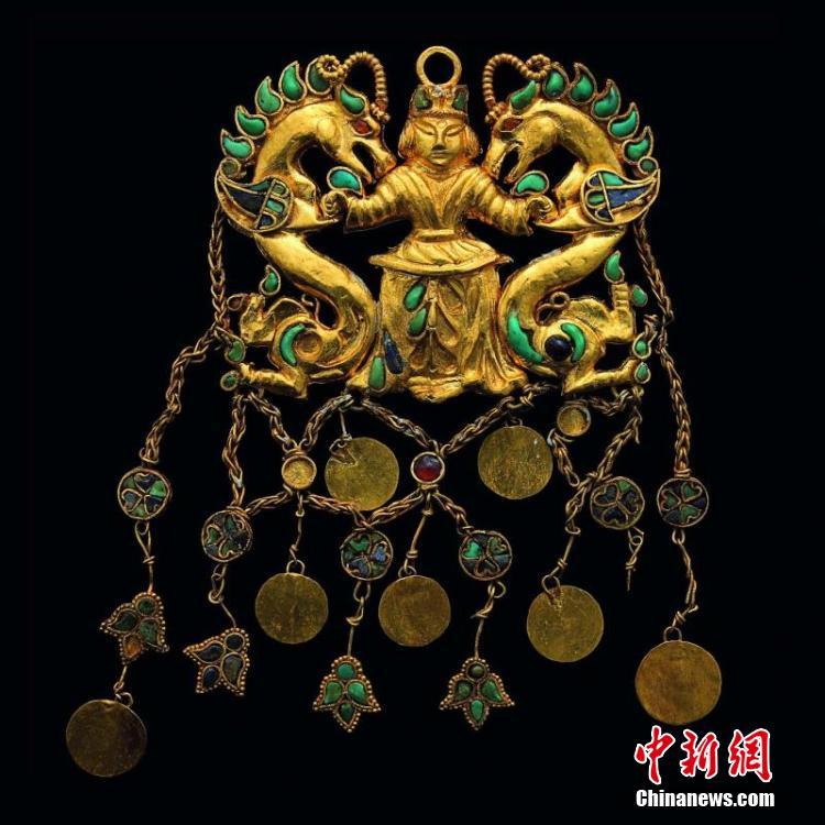 THROUGH THE FIRE: Passing It On —? Celebrating Historical Interactions as Told by Yuri Kochiyama