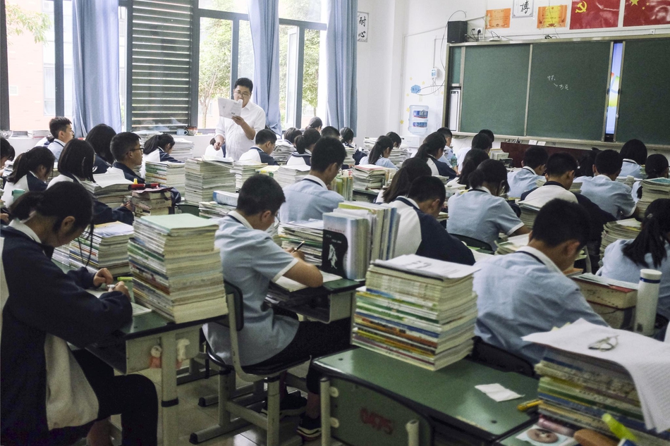 Genesis Trading has moved 12.6k BTC to Coinbase, signaling start of asset liquidations