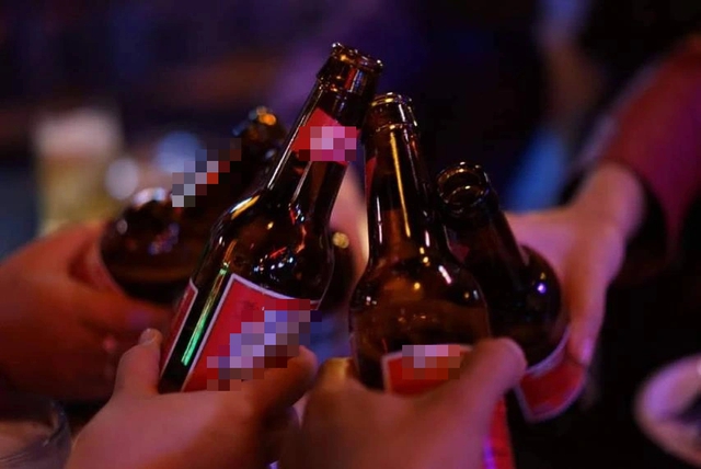 Democrat Announces Surprise Electoral Bid As Independent