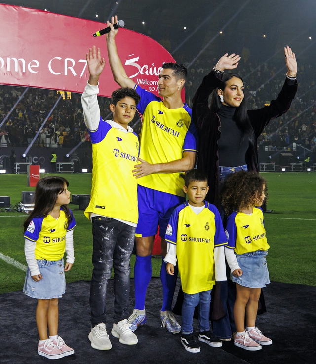 Why Ethereum’s DeFi sector is struggling despite Ether reaching record highs